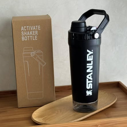 Stanley Activate Shaker Bottle - 20 OZ